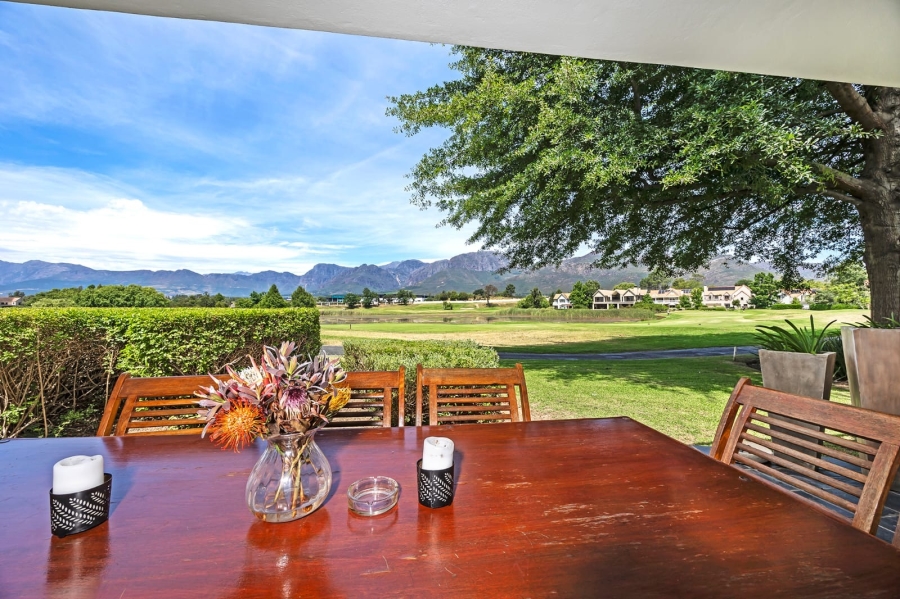 4 Bedroom Property for Sale in Boschenmeer Golf Country Estate Western Cape